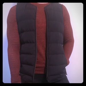 Lululemon Black vest women’s size 8